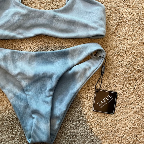 Zaful Light Blue Bikini Set - Picture 2 of 5
